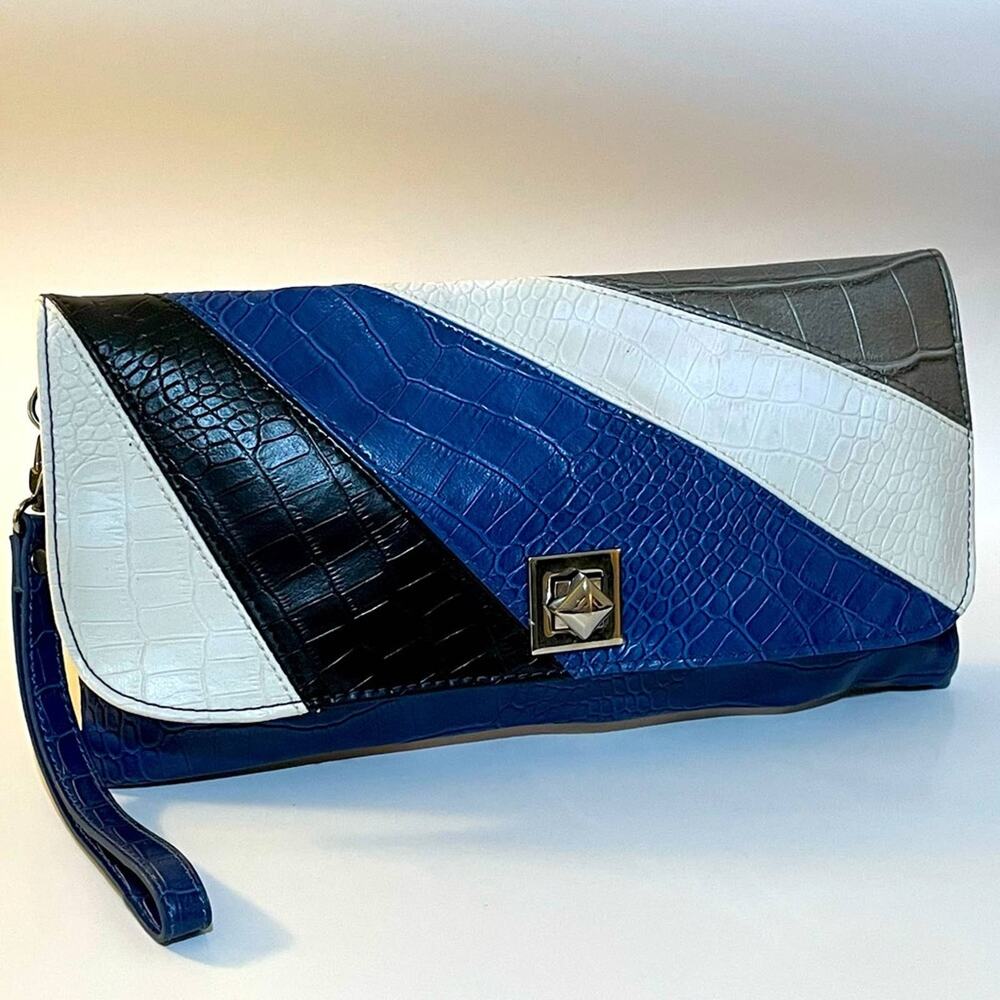 New York & Company Y2K Blue White Black Faux Croc Colorblock Clutch Wristlet Bag